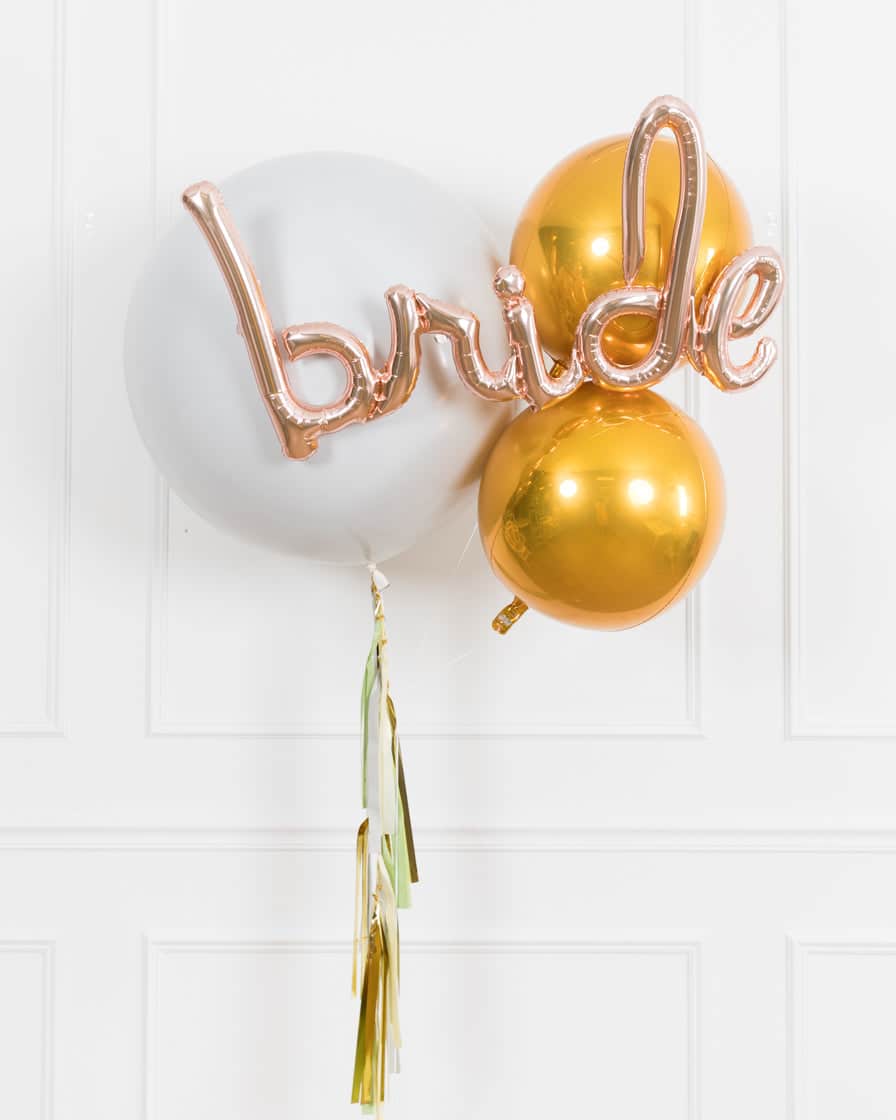 Le Marie – Giant Bouquet with Bride Script + Half-Tassel | Purchase