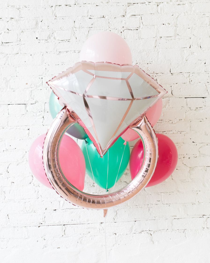 Flamingo Fling – Diamond RIng Foil and 11in Balloons – bouquet of 7 | Purchase