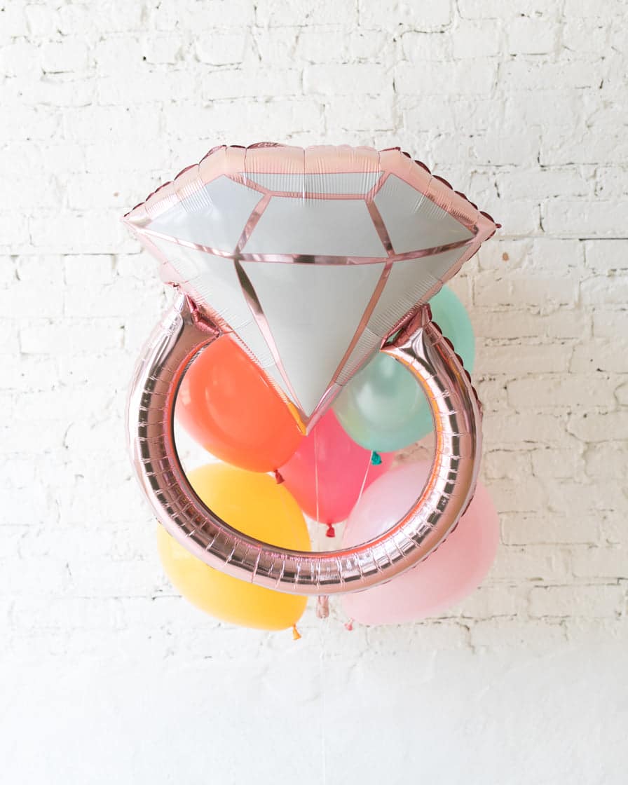 Colorful Bloom – Diamond Ring Foil and 11in Balloons – bouquet of 7 | Purchase