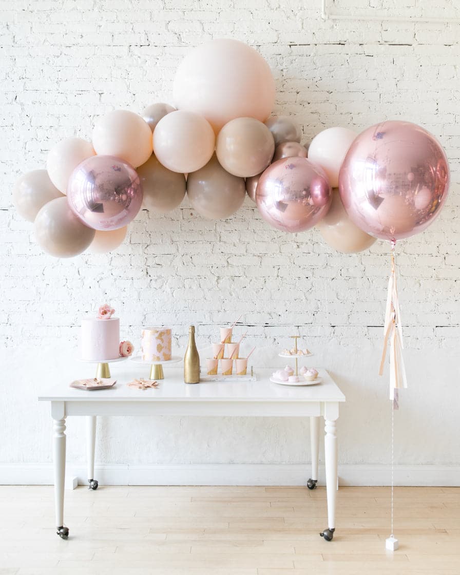 Glam Tan – Floating Arch & 21in Orb Balloon Set | Purchase Glam Tan – Floating Arch & 21in Orb Balloon Set | Purchase