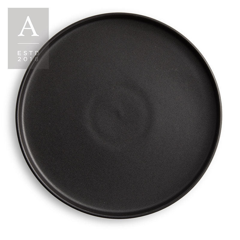 Kaleb Onyx Stoneware Charger Plate | Rental
