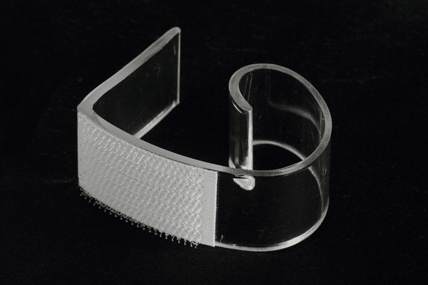 2 1/4-2 1/2 Inch Expo Velcro Table Cover Clip | Rental